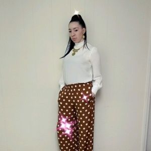 Meet your Posher, Christina